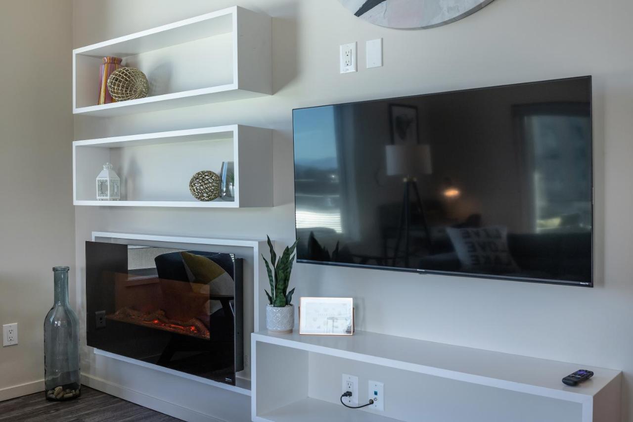 קלונה Corner Nest - Luxury Brand New Top Floor 2Bedroom Condo מראה חיצוני תמונה
