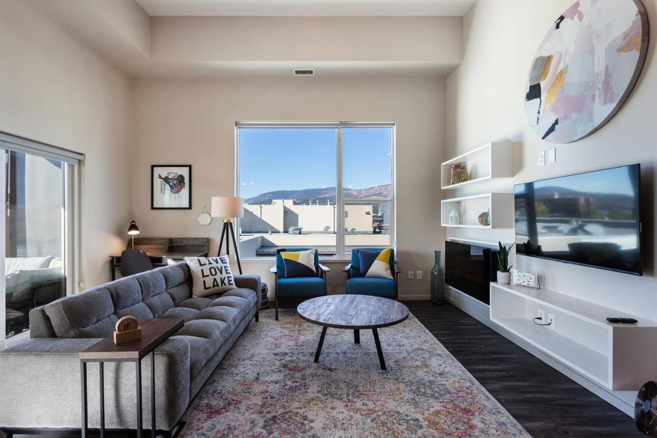 קלונה Corner Nest - Luxury Brand New Top Floor 2Bedroom Condo מראה חיצוני תמונה